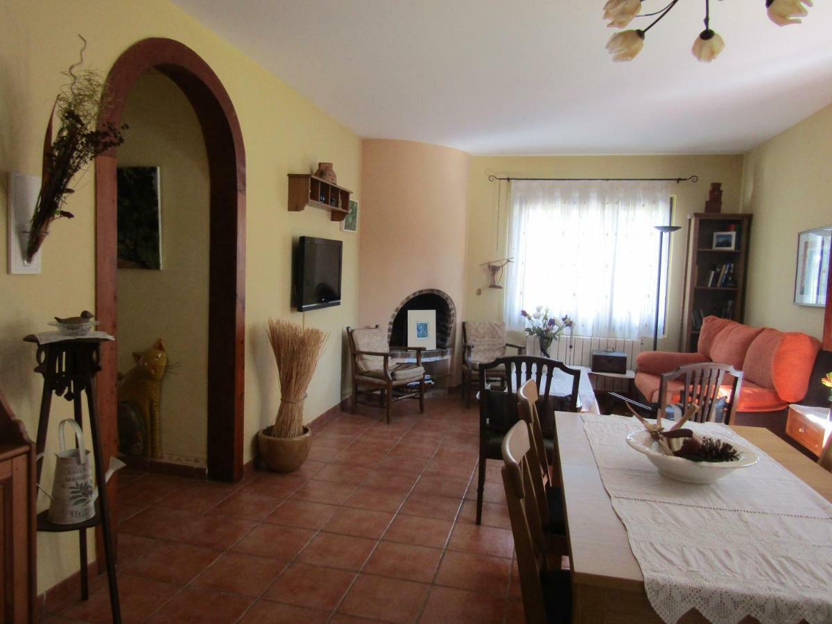 Villa El Jardinet Borredá Esterno foto